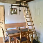 شقة Gaestehaus Grosshoechberg