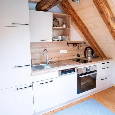 Gaestehaus Grosshoechberg Apartment