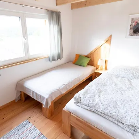 Gaestehaus Grosshoechberg 아파트 *