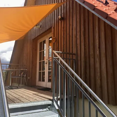 Apartment Gaestehaus Grosshoechberg