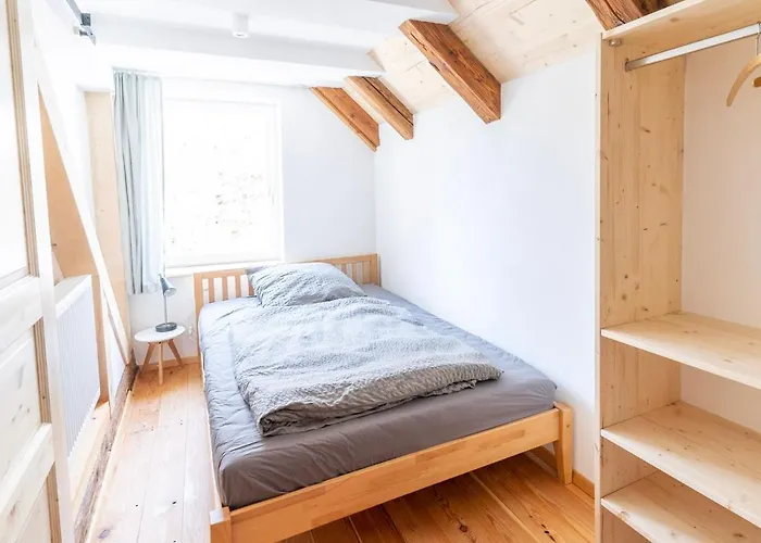 Appartement Gaestehaus Grosshoechberg Spiegelberg